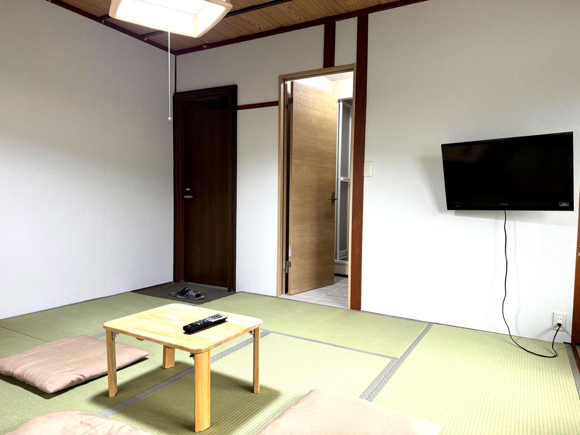 Nozawaonsen Guest House Miyazawa Rum bild