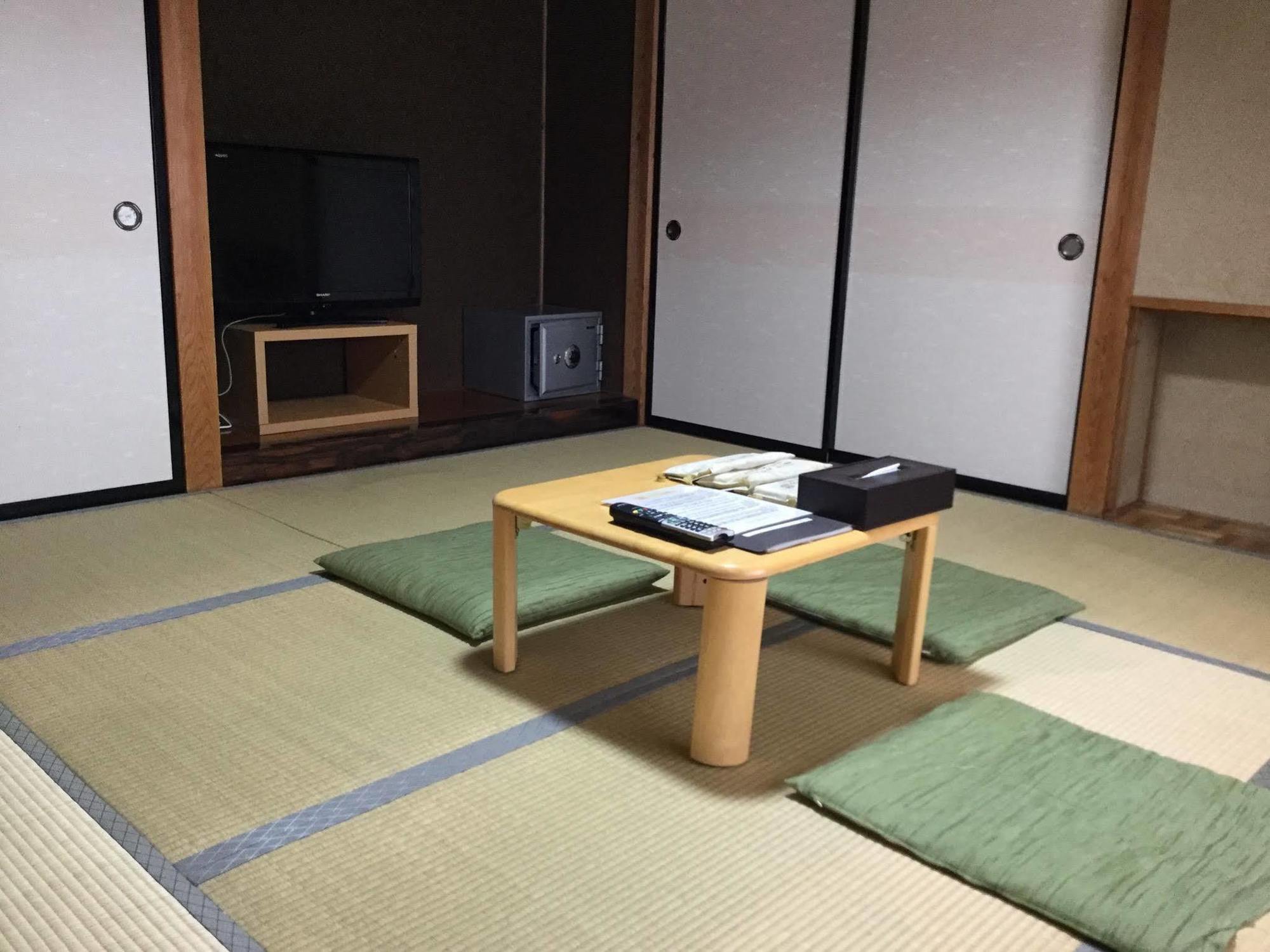 Nozawaonsen Guest House Miyazawa Exteriör bild